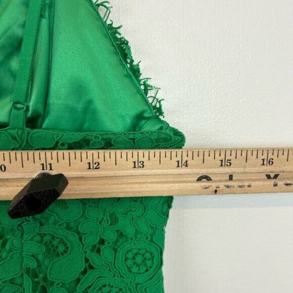 Bardot US 4 XS Emerald Green Lace Sleeveless Midi Dress Slit Bodycon Party - Picture 6 of 15